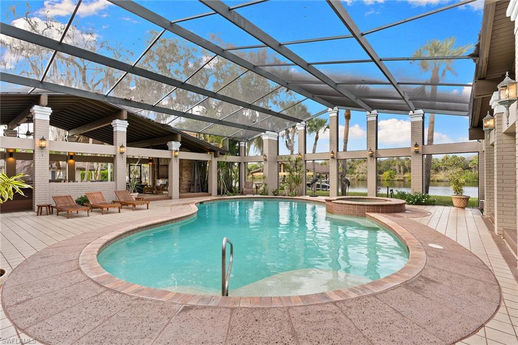 620 E Fort Thompson AVE