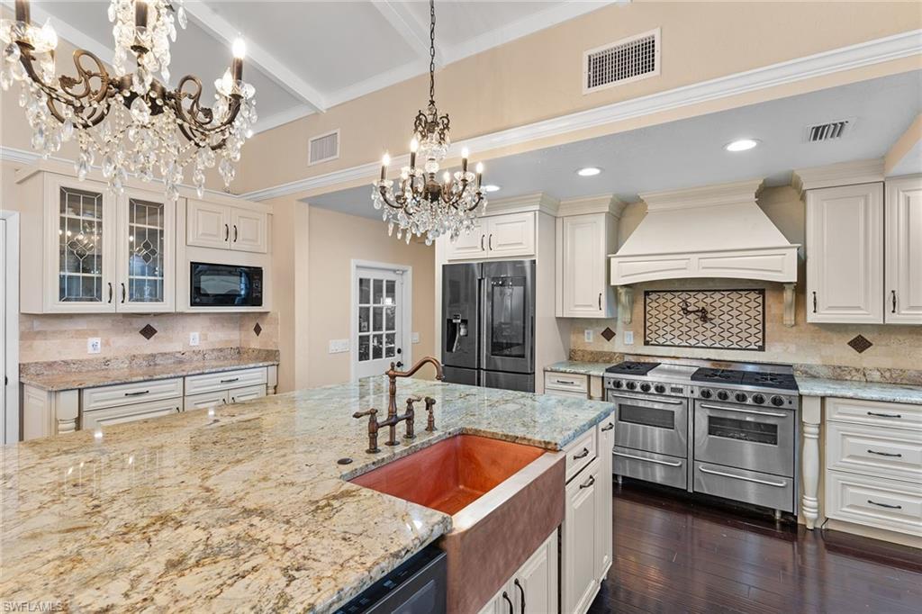 620 E Fort Thompson AVE