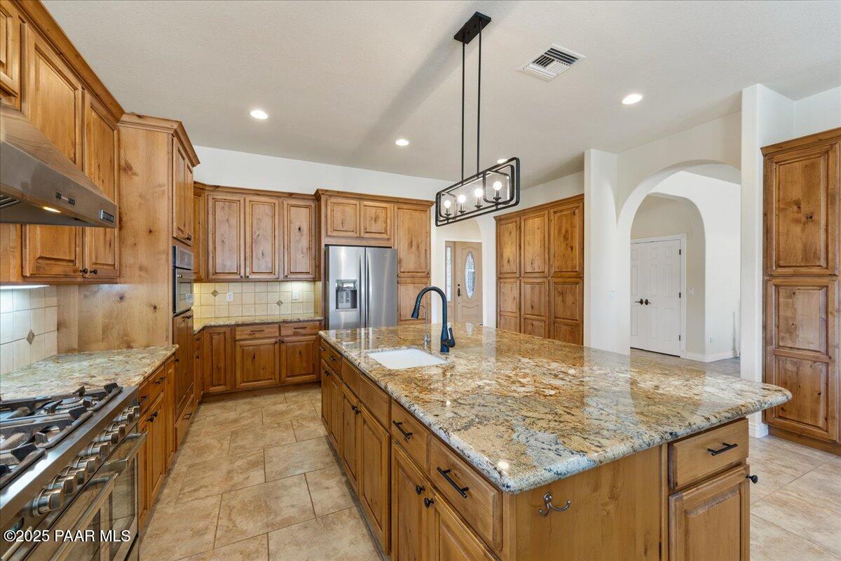 12070 E Cats Claw Lane