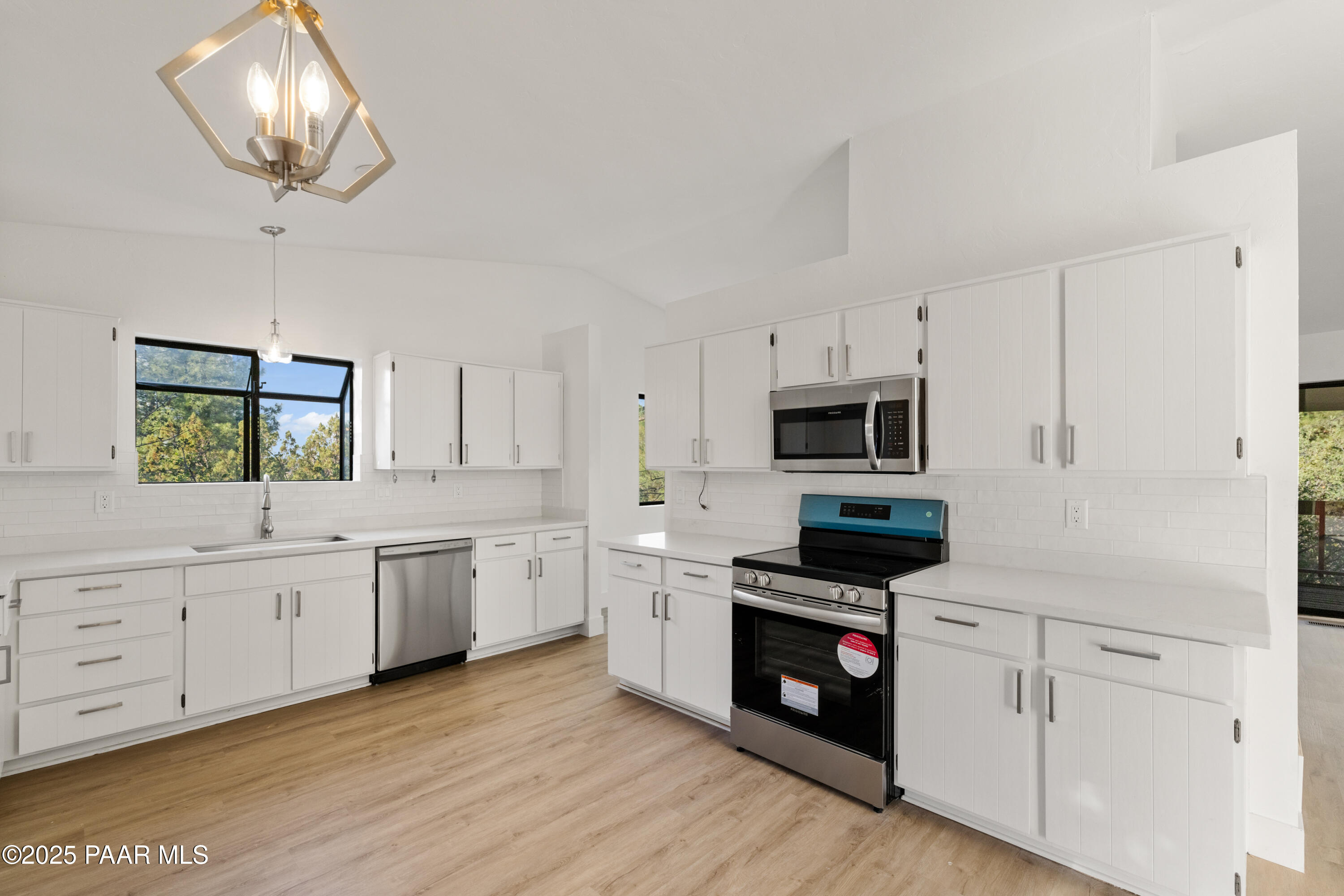921 Forest Hylands Road