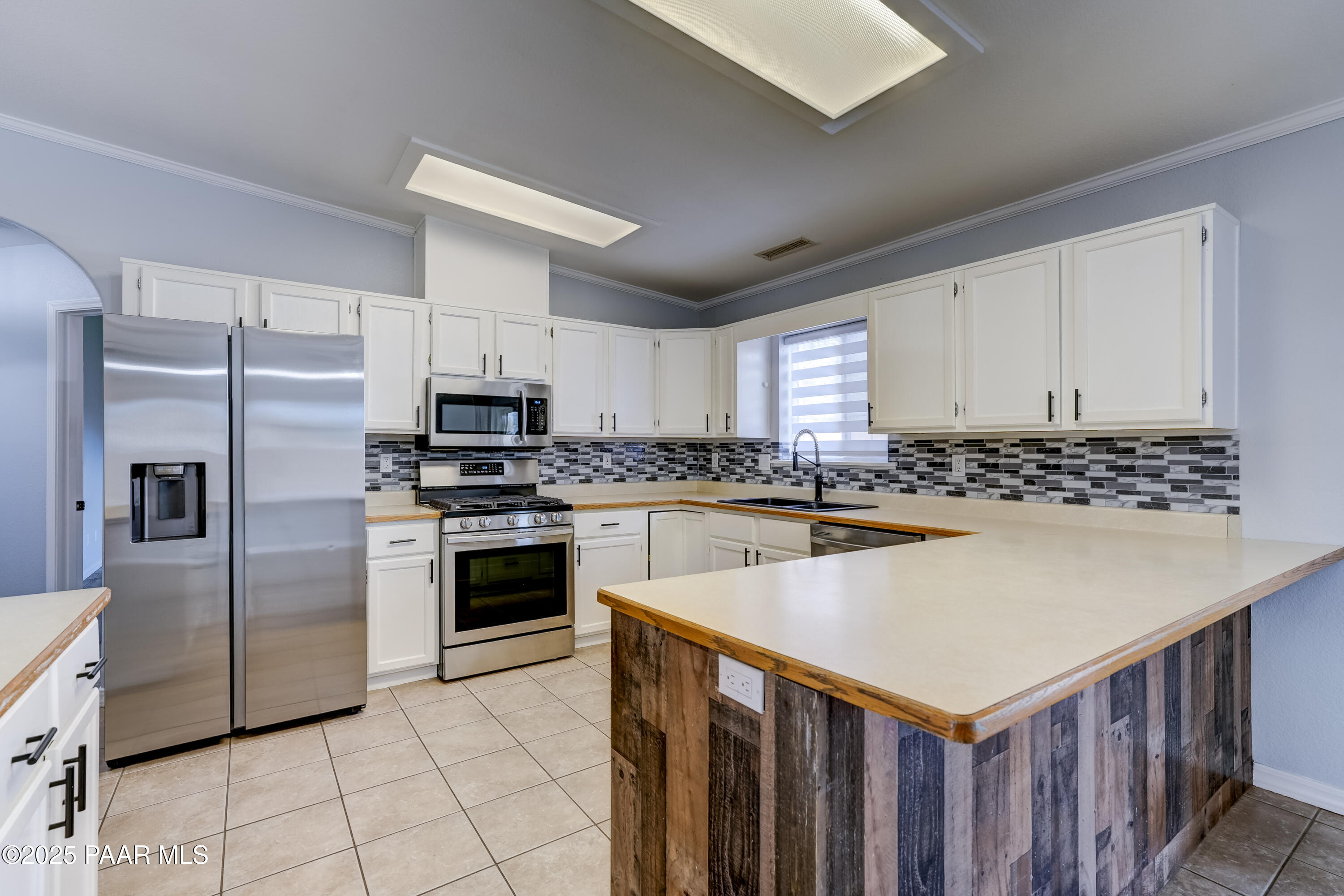 4466 N Stage Way Lane