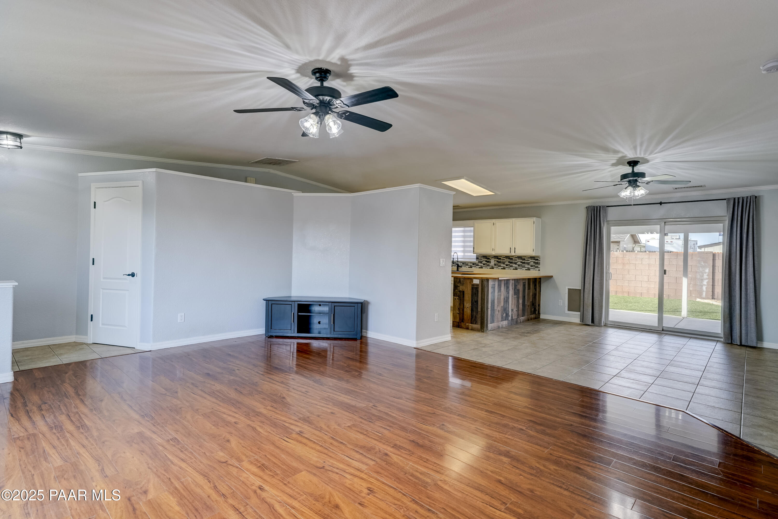 4466 N Stage Way Lane