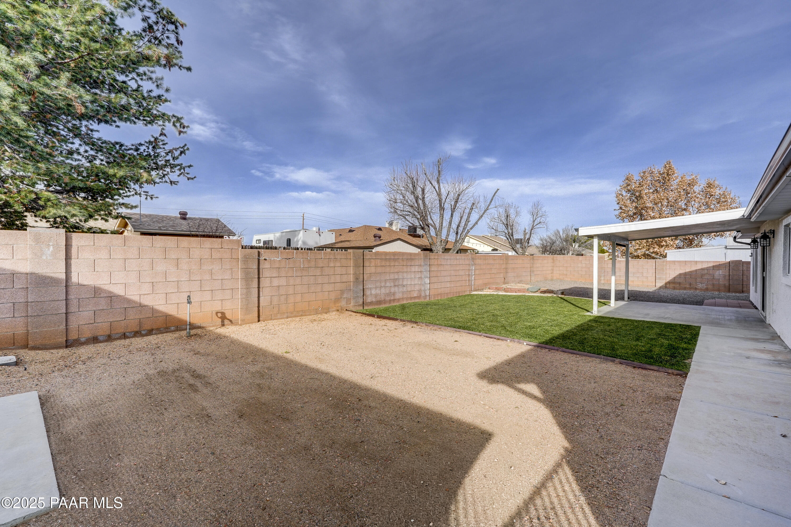 4466 N Stage Way Lane