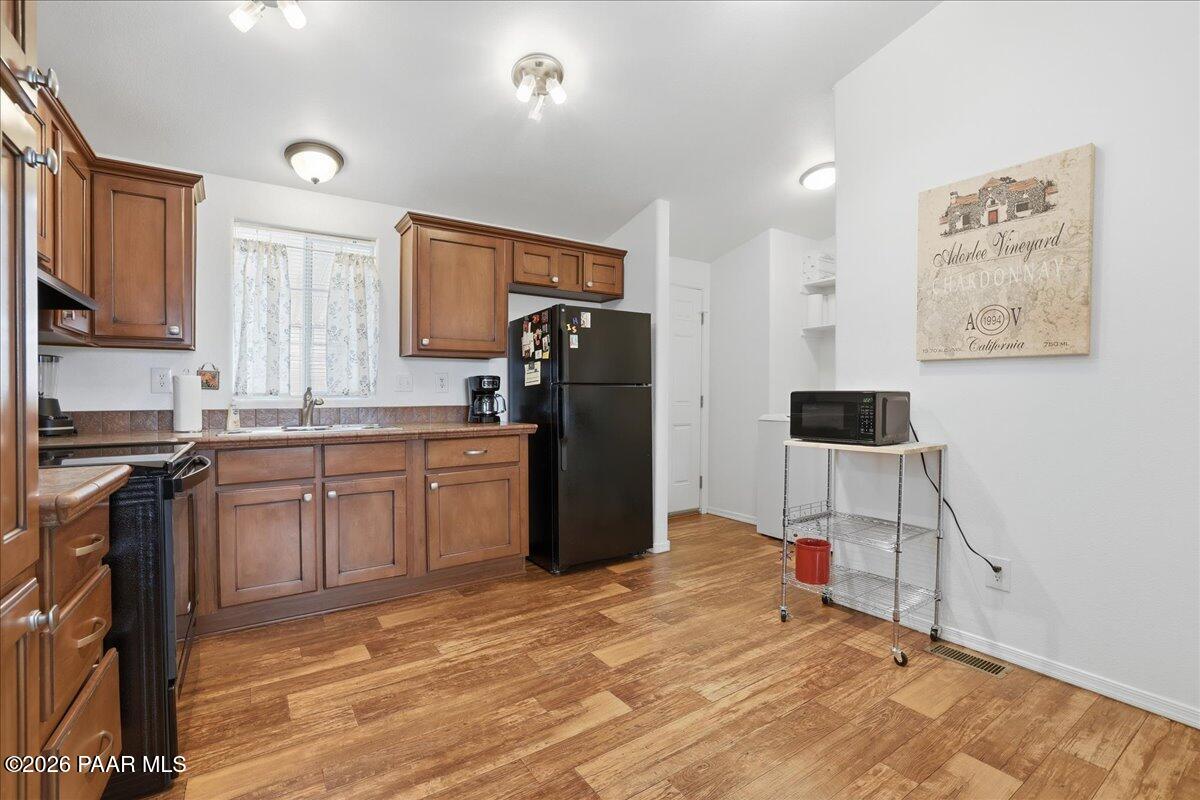 853 N State Unit: 170