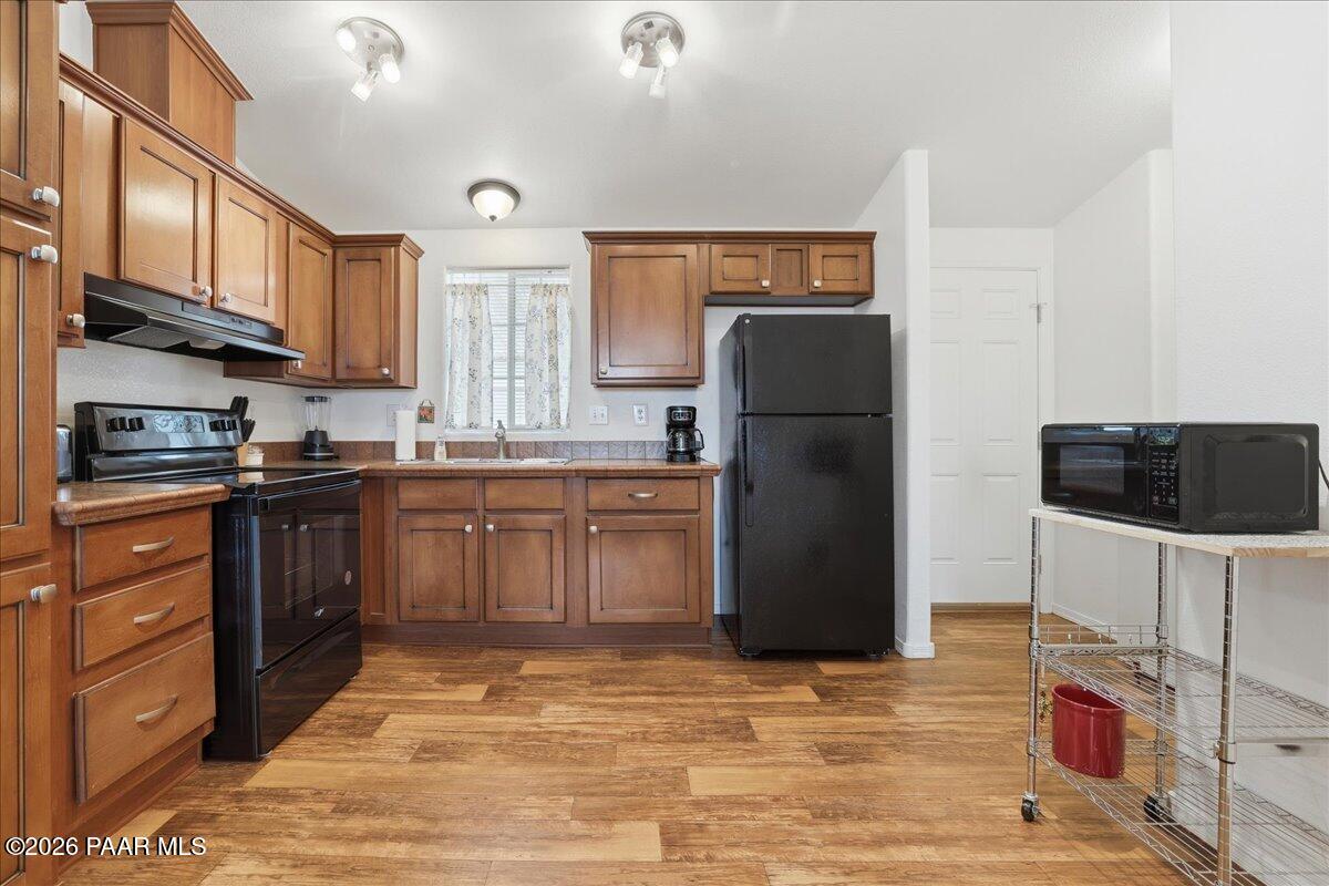 853 N State Unit: 170