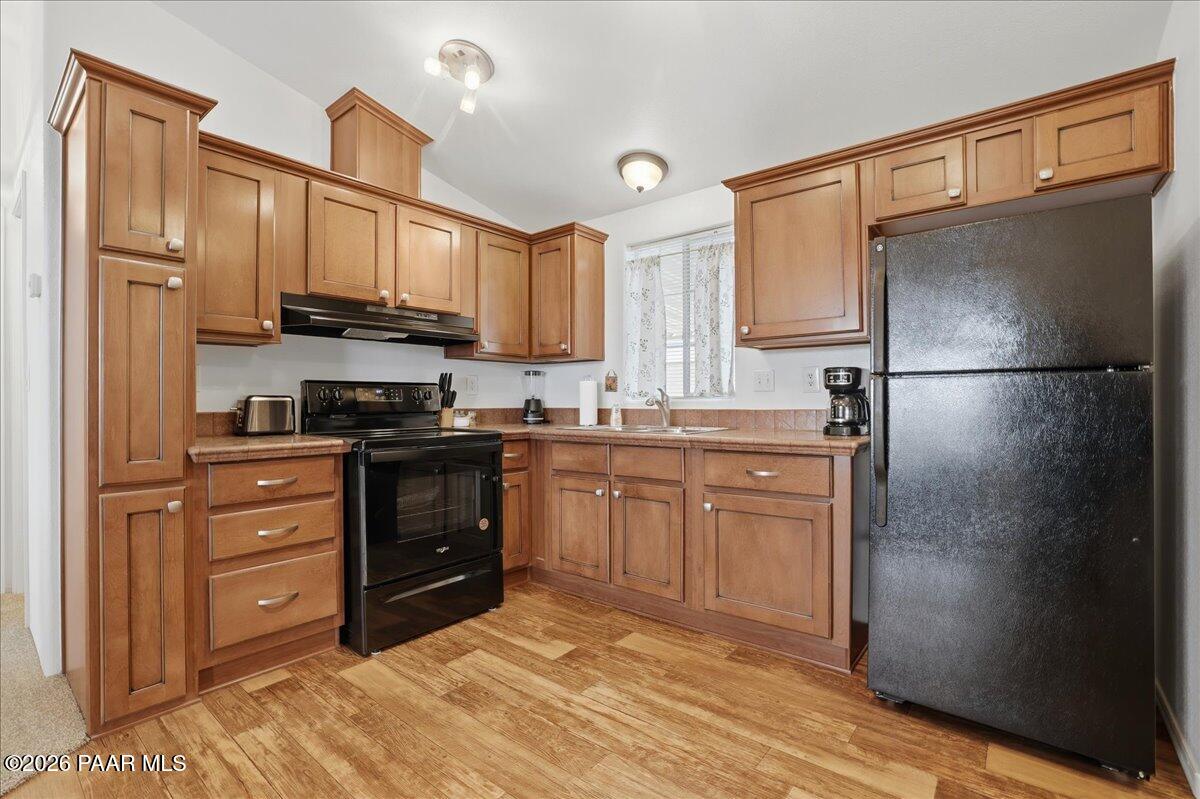 853 N State Unit: 170