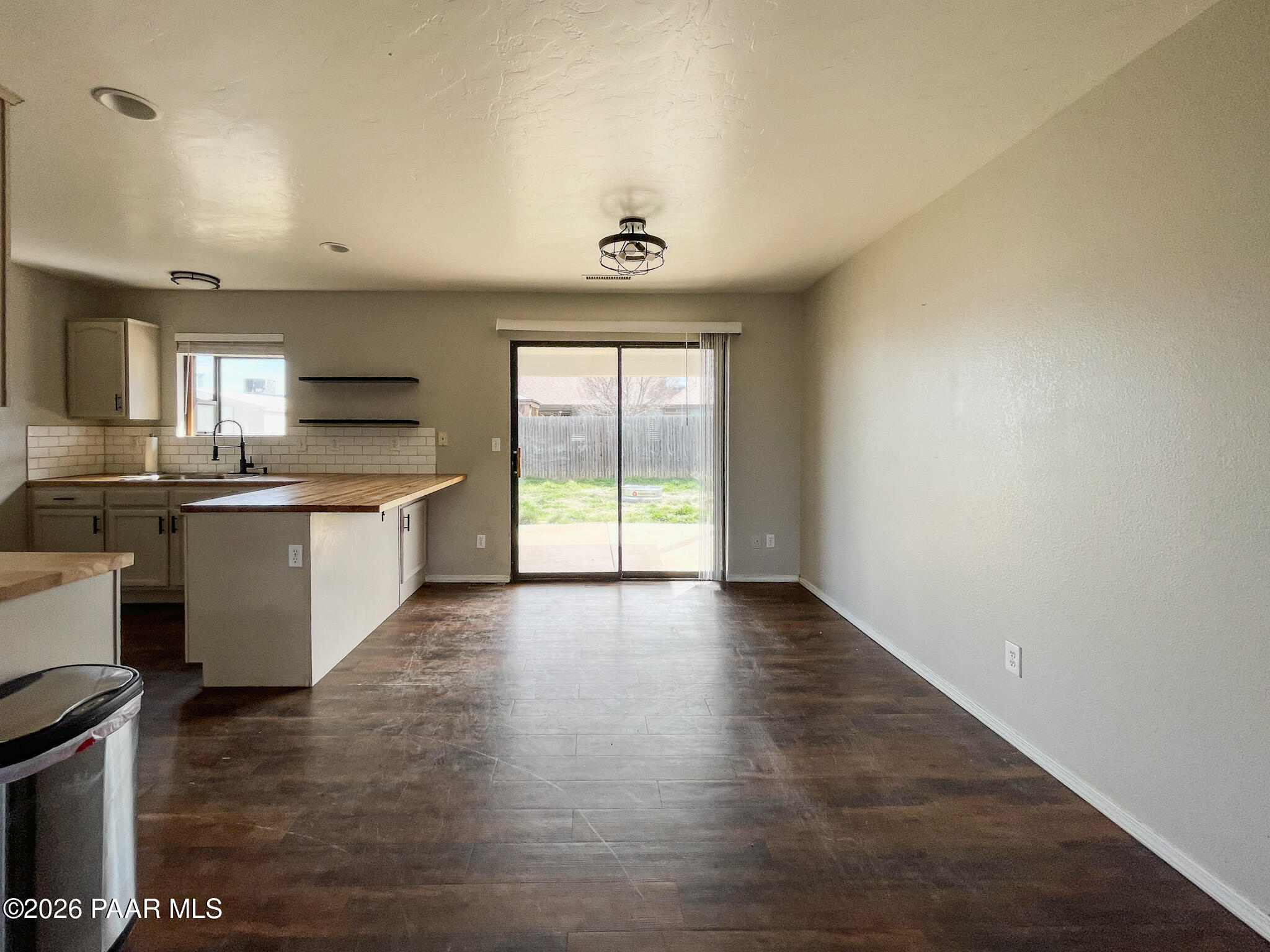 8613 E Hopi Drive