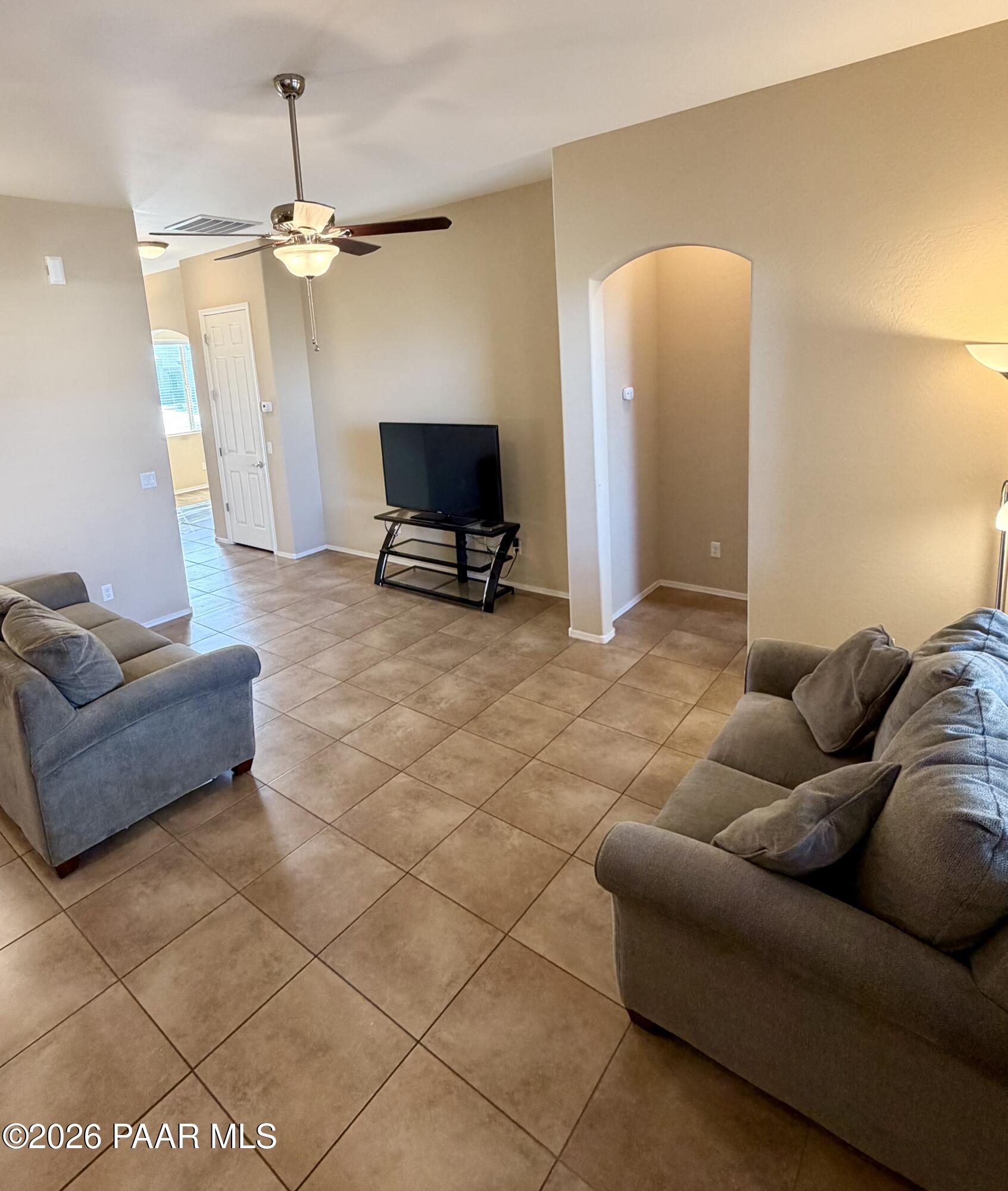 6832 E Hetley Place Unit: 5