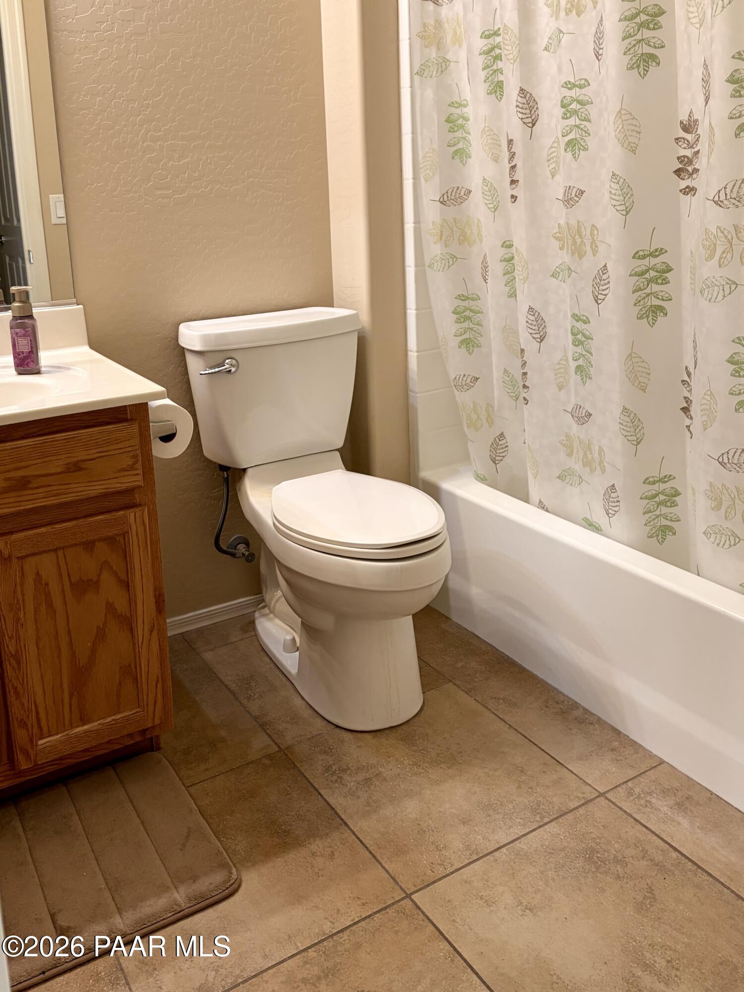 6832 E Hetley Place Unit: 5