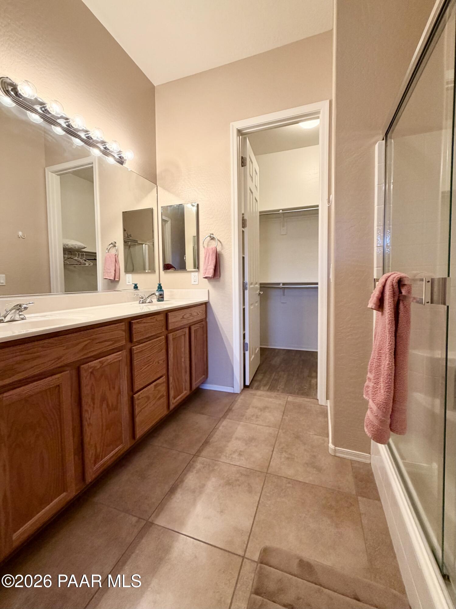 6832 E Hetley Place Unit: 5