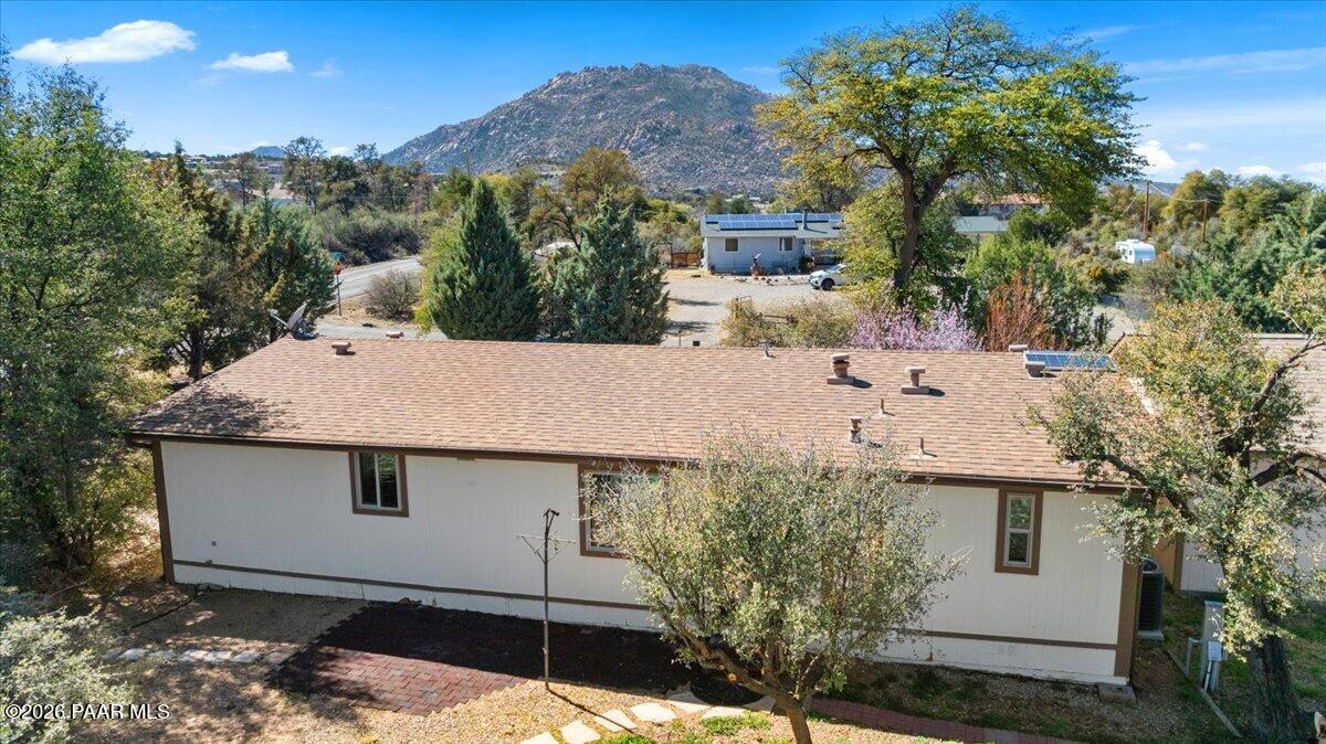 6911 N Lariat Lane