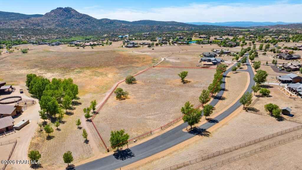9270 N Callahan Road