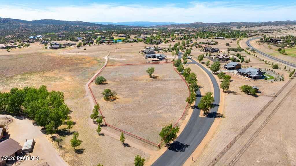 9270 N Callahan Road