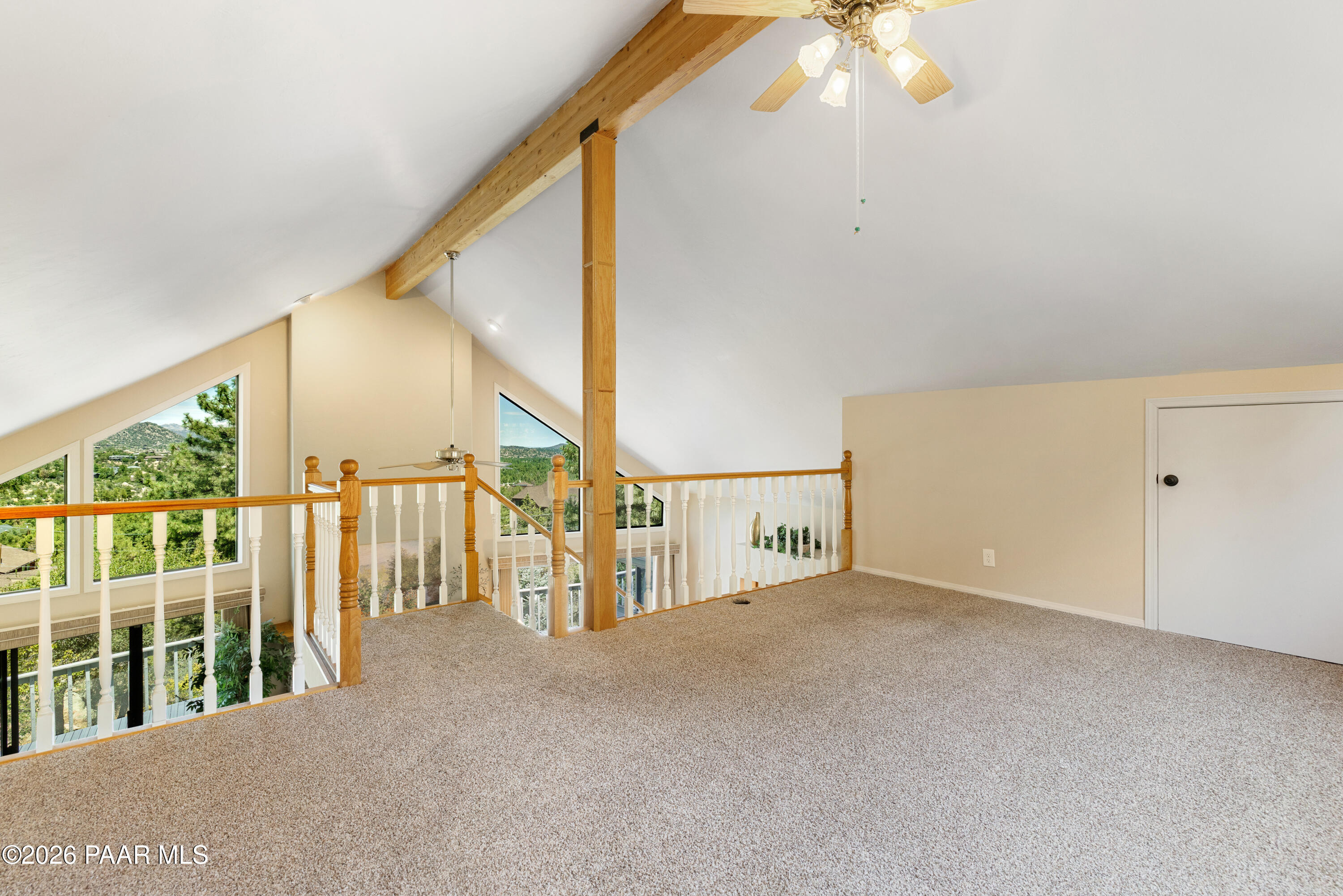 1289 S Manzanita Hill Road