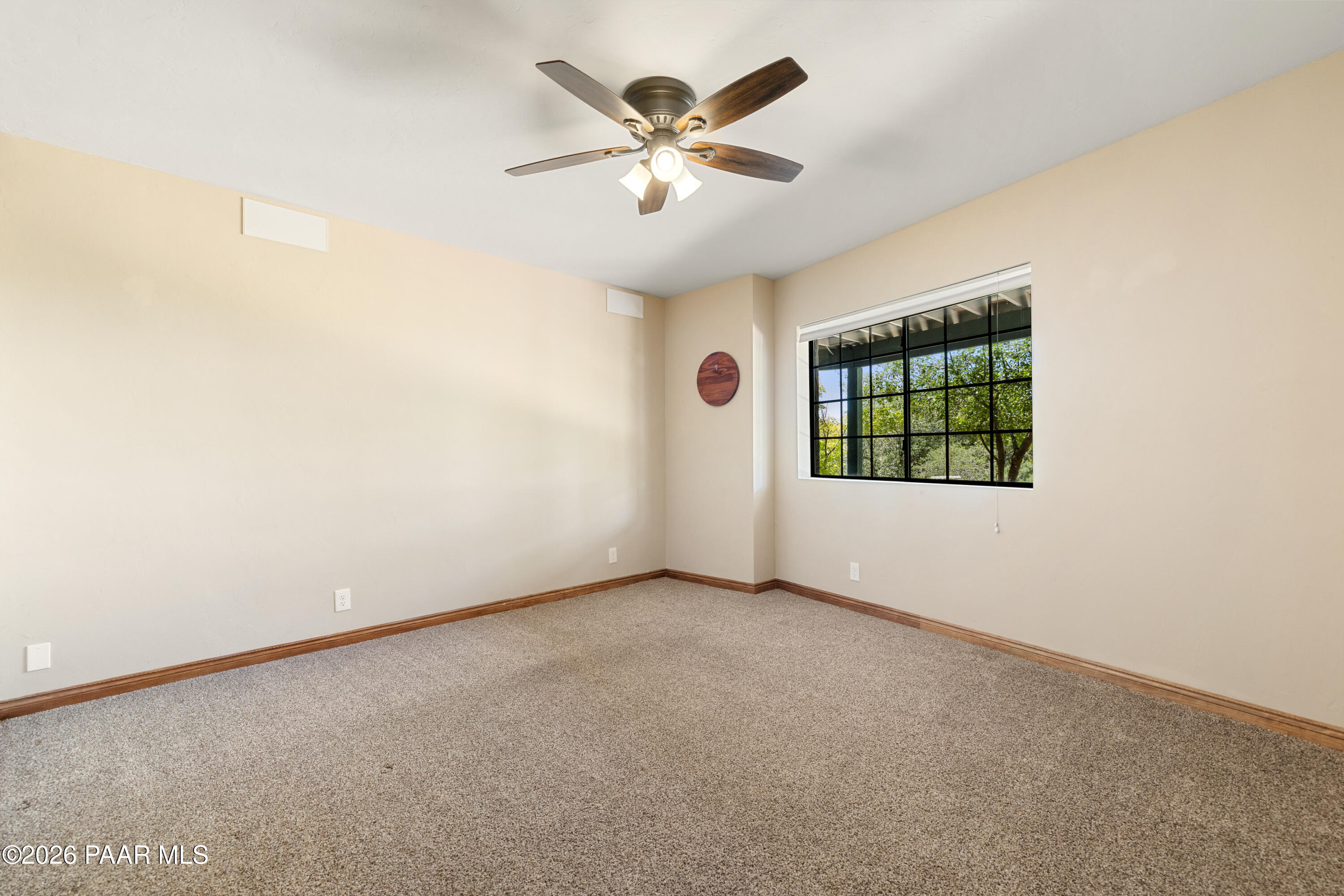 1289 S Manzanita Hill Road