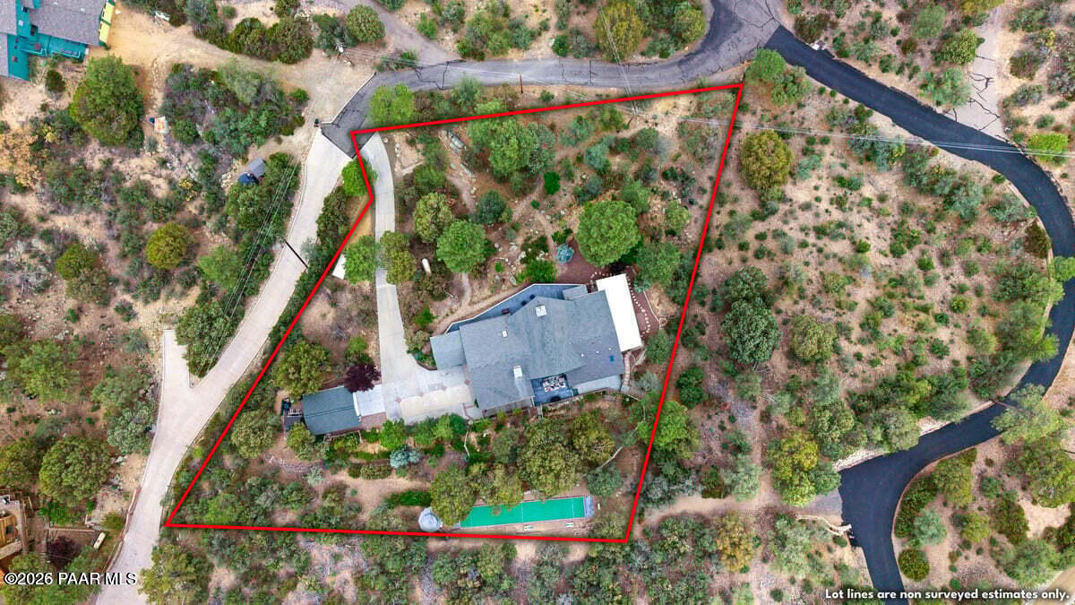 1289 S Manzanita Hill Road