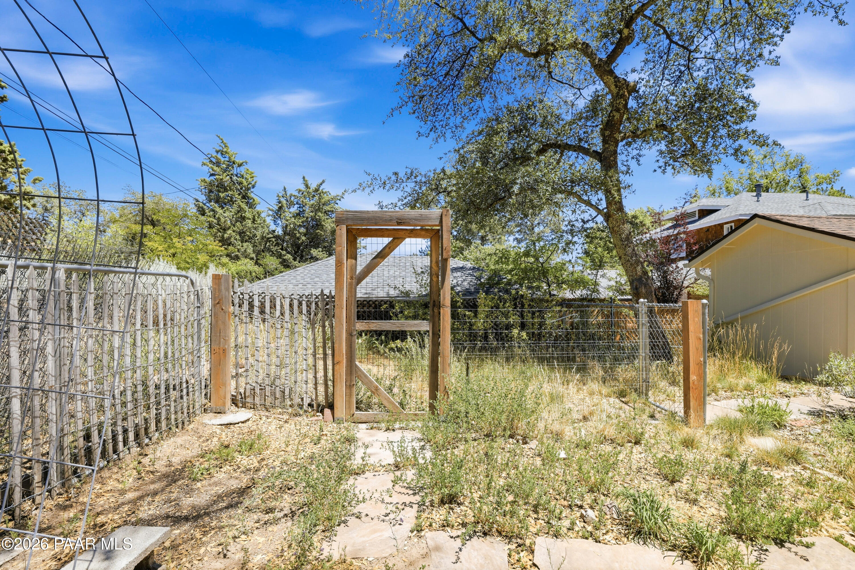 708 Country Club Drive