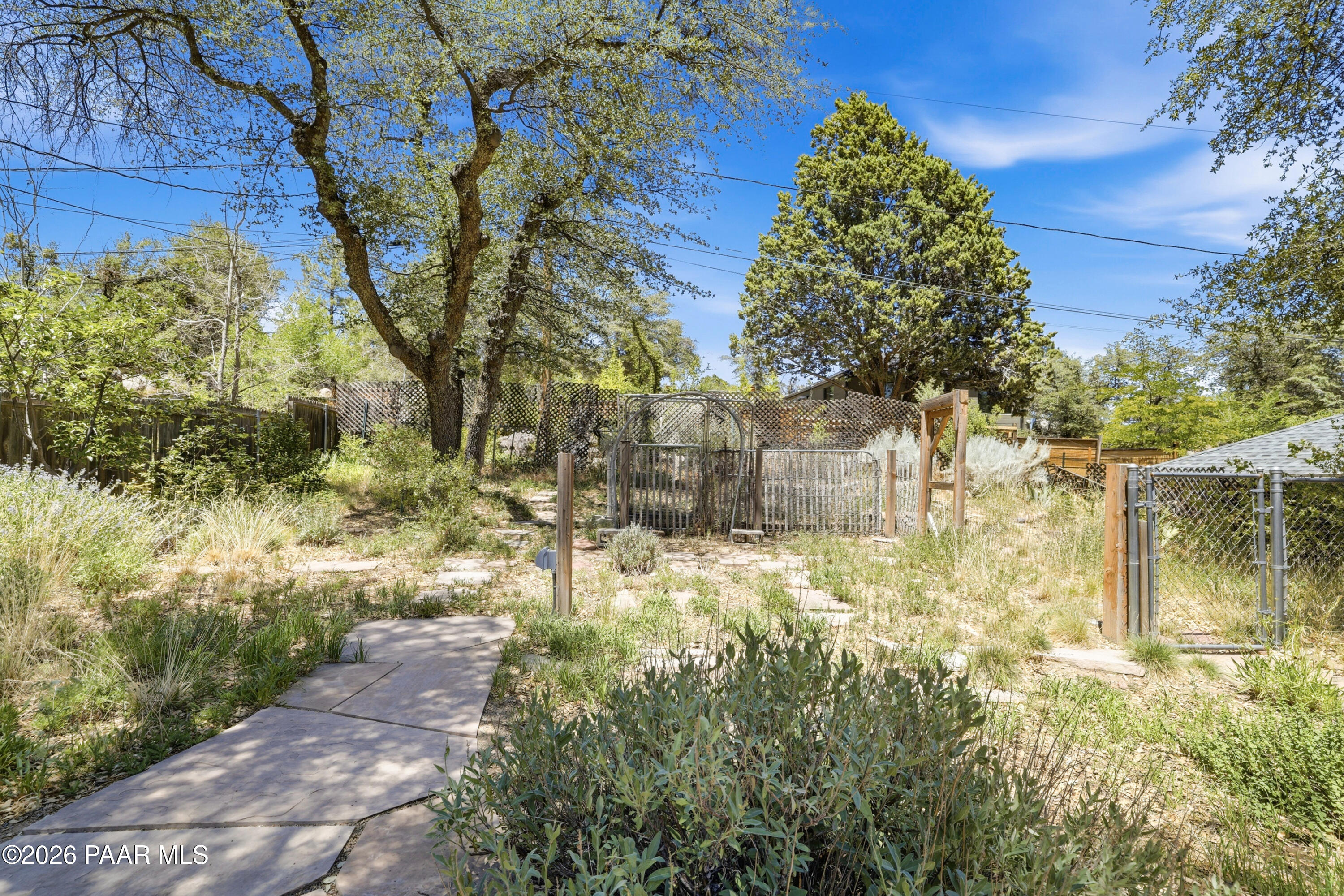 708 Country Club Drive
