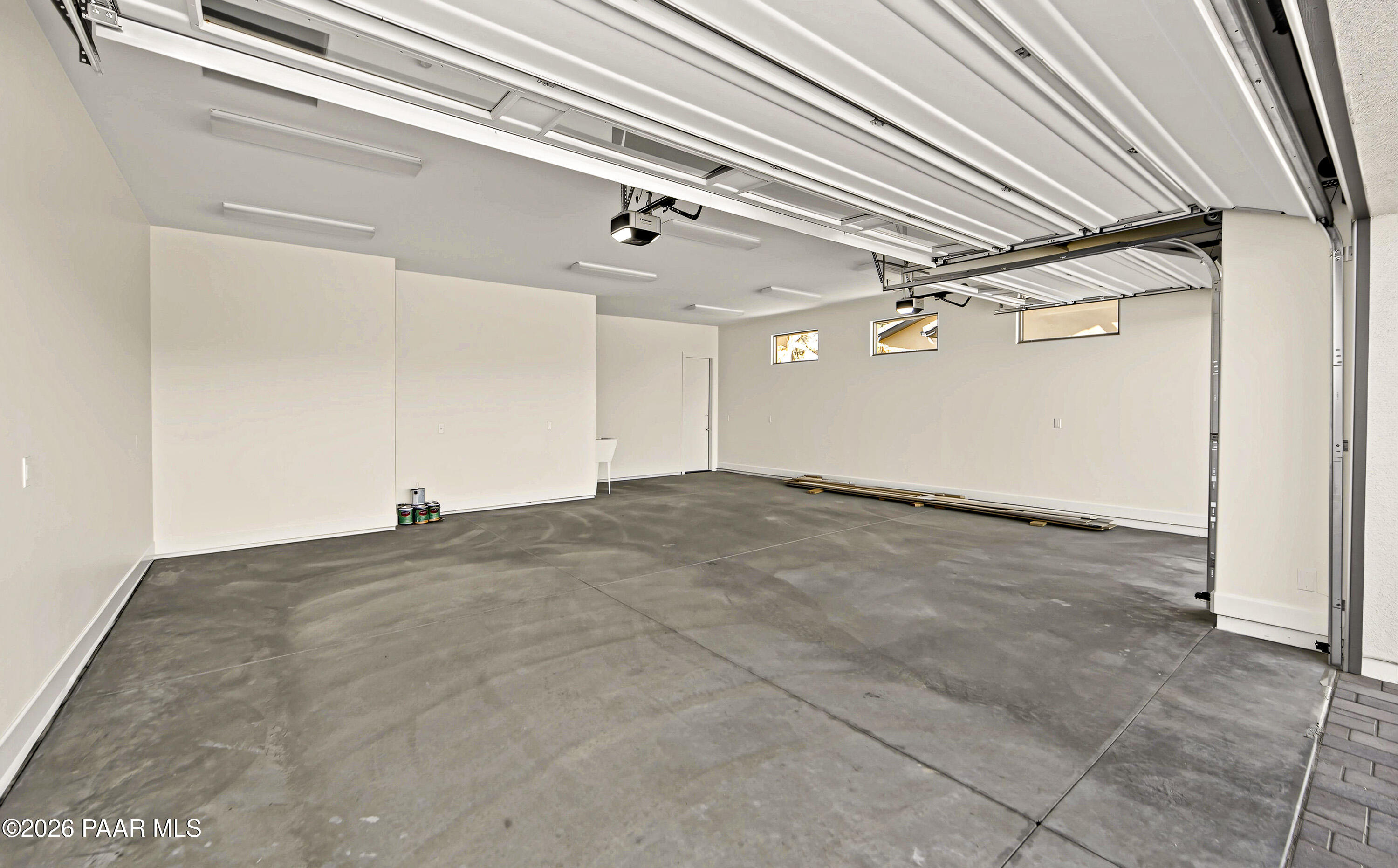 1172 N Cloud Cliff Pass