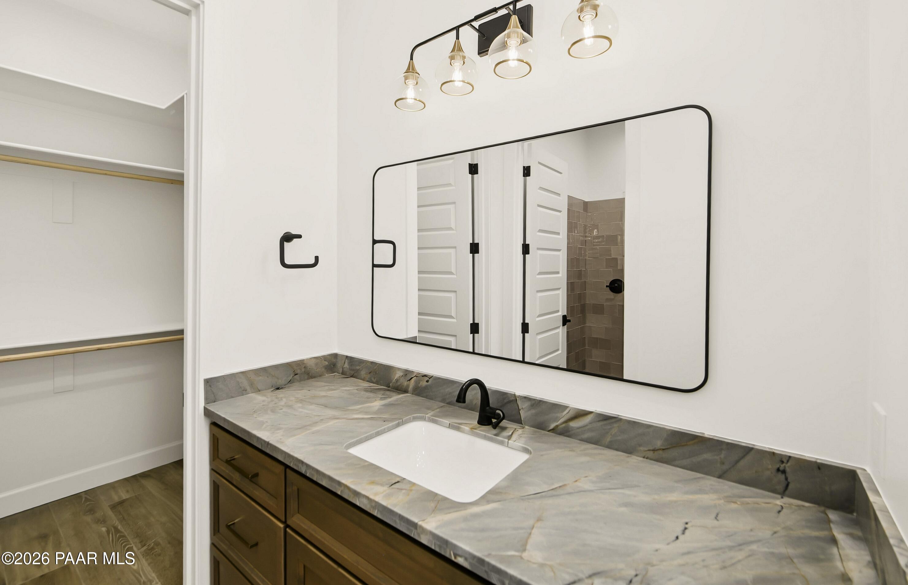 1172 N Cloud Cliff Pass