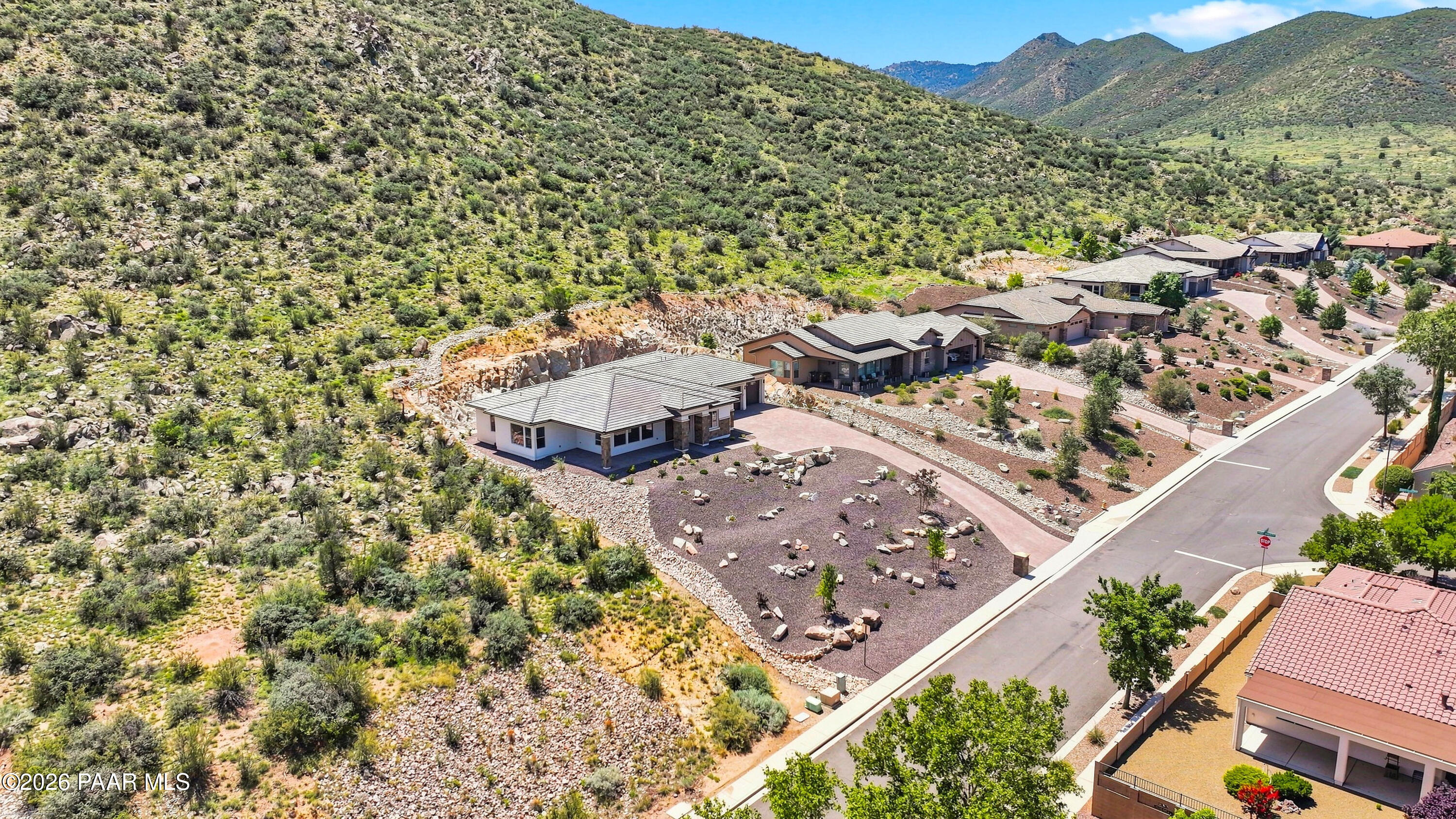 1172 N Cloud Cliff Pass