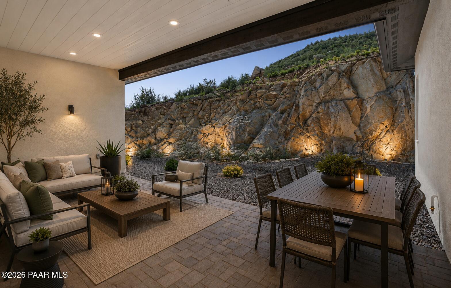 1172 N Cloud Cliff Pass