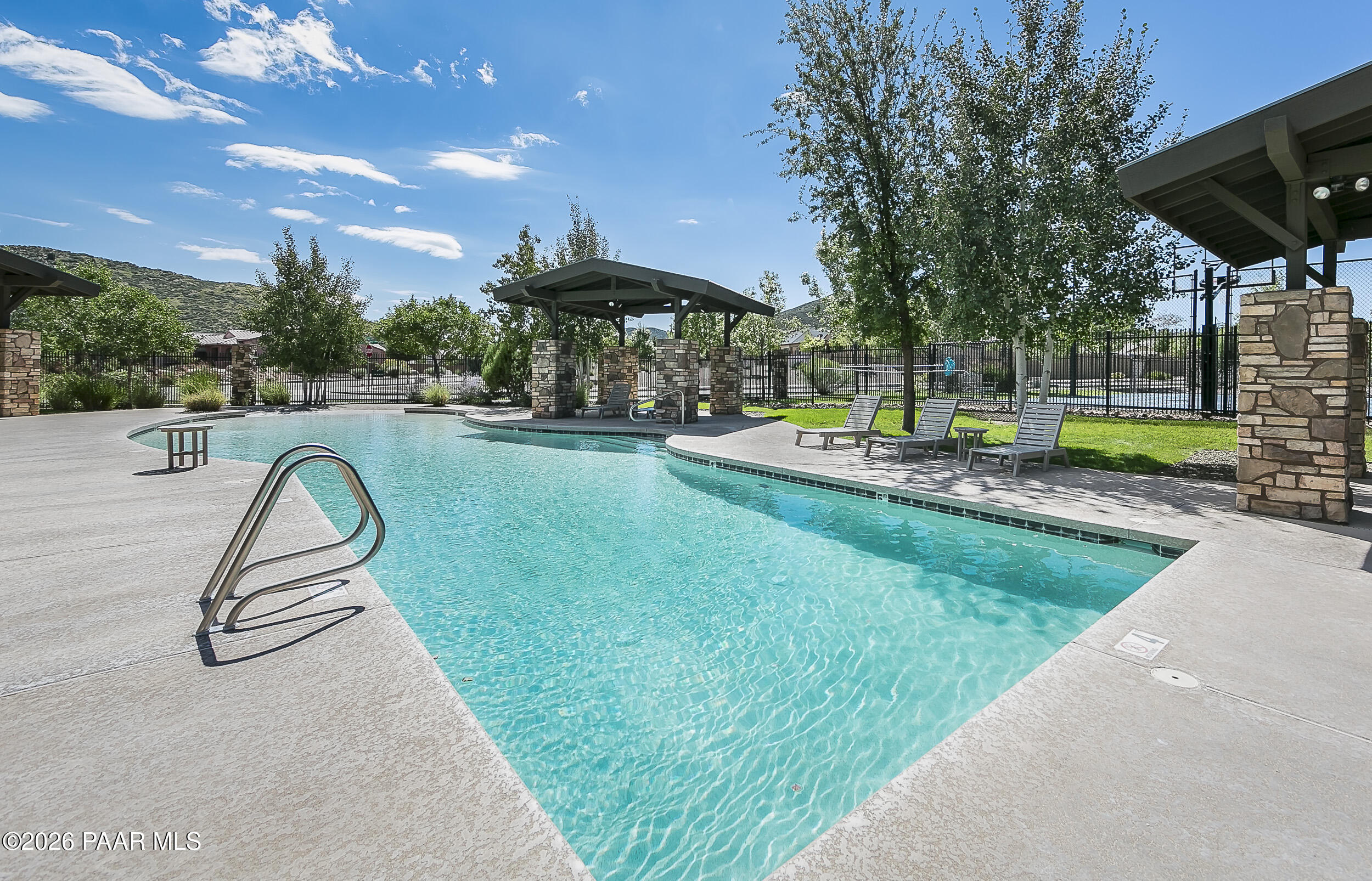 1172 N Cloud Cliff Pass