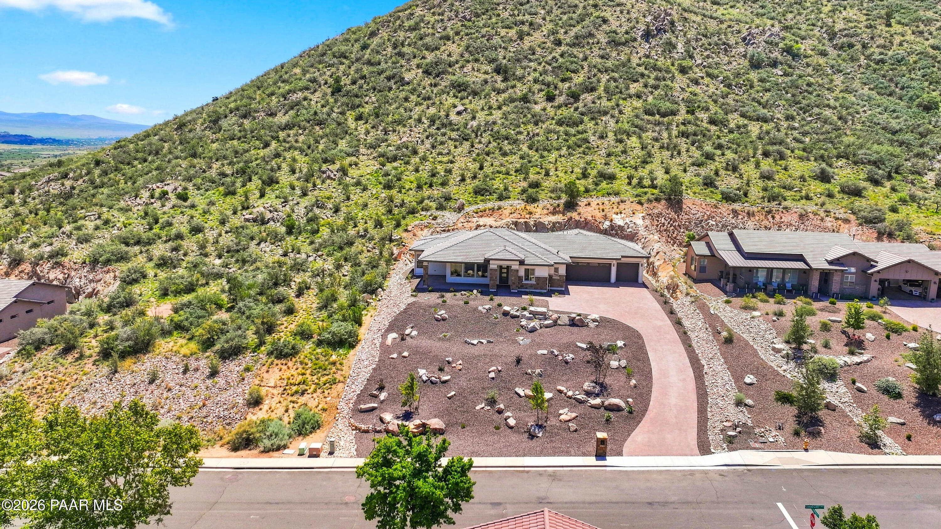 1172 N Cloud Cliff Pass