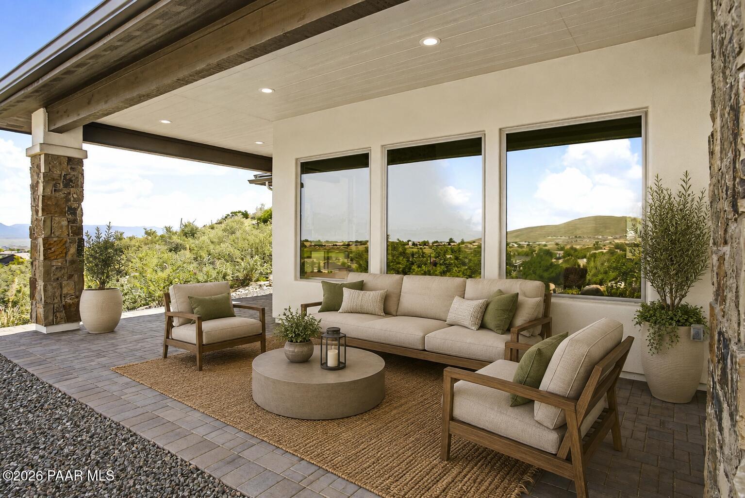 1172 N Cloud Cliff Pass