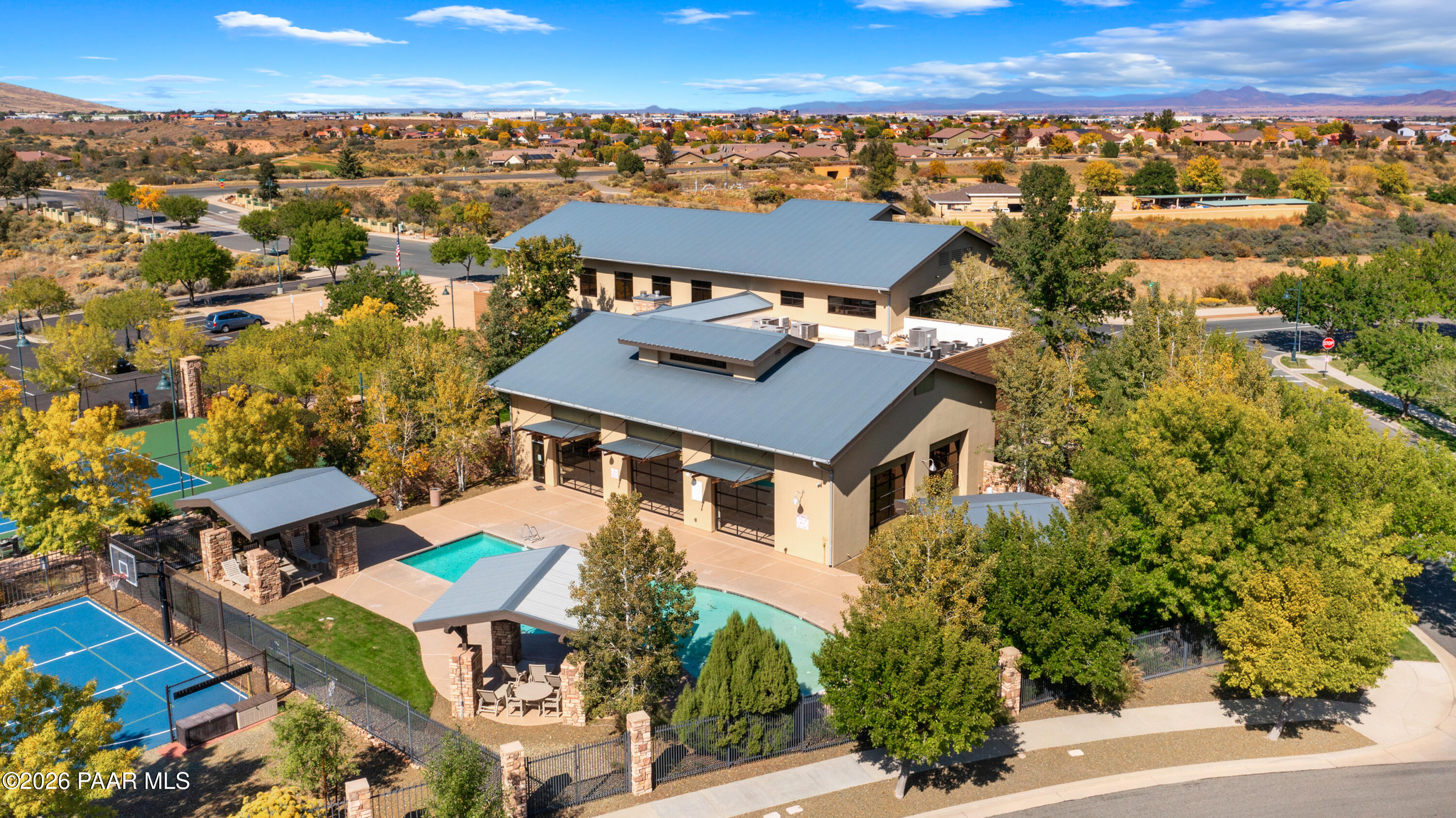 1172 N Cloud Cliff Pass
