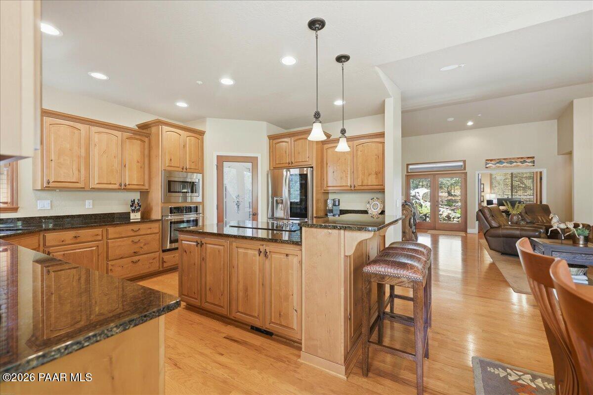 2140 Lone Oak Way
