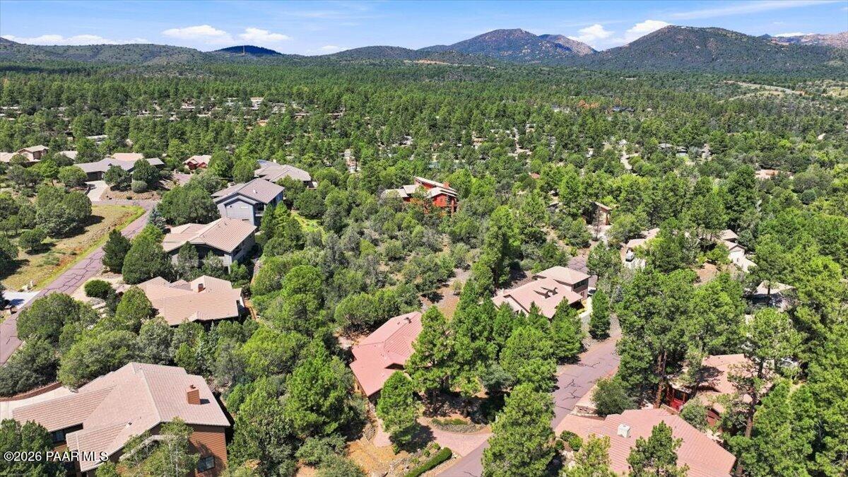 2140 Lone Oak Way