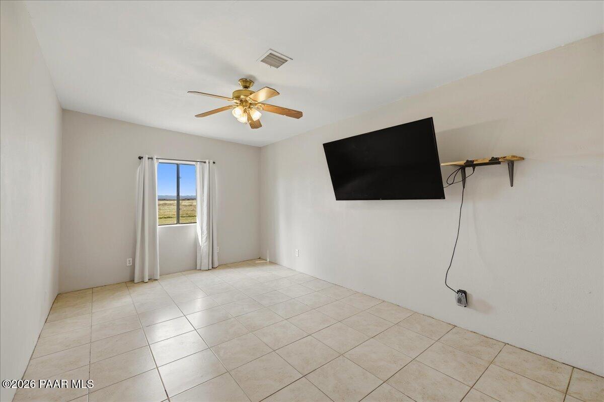 4500 W Robbie Lane