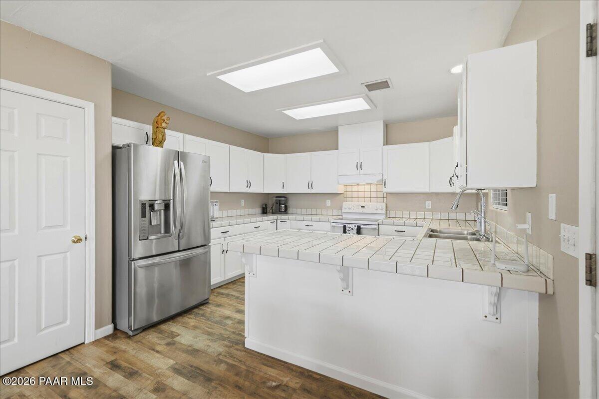 4500 W Robbie Lane