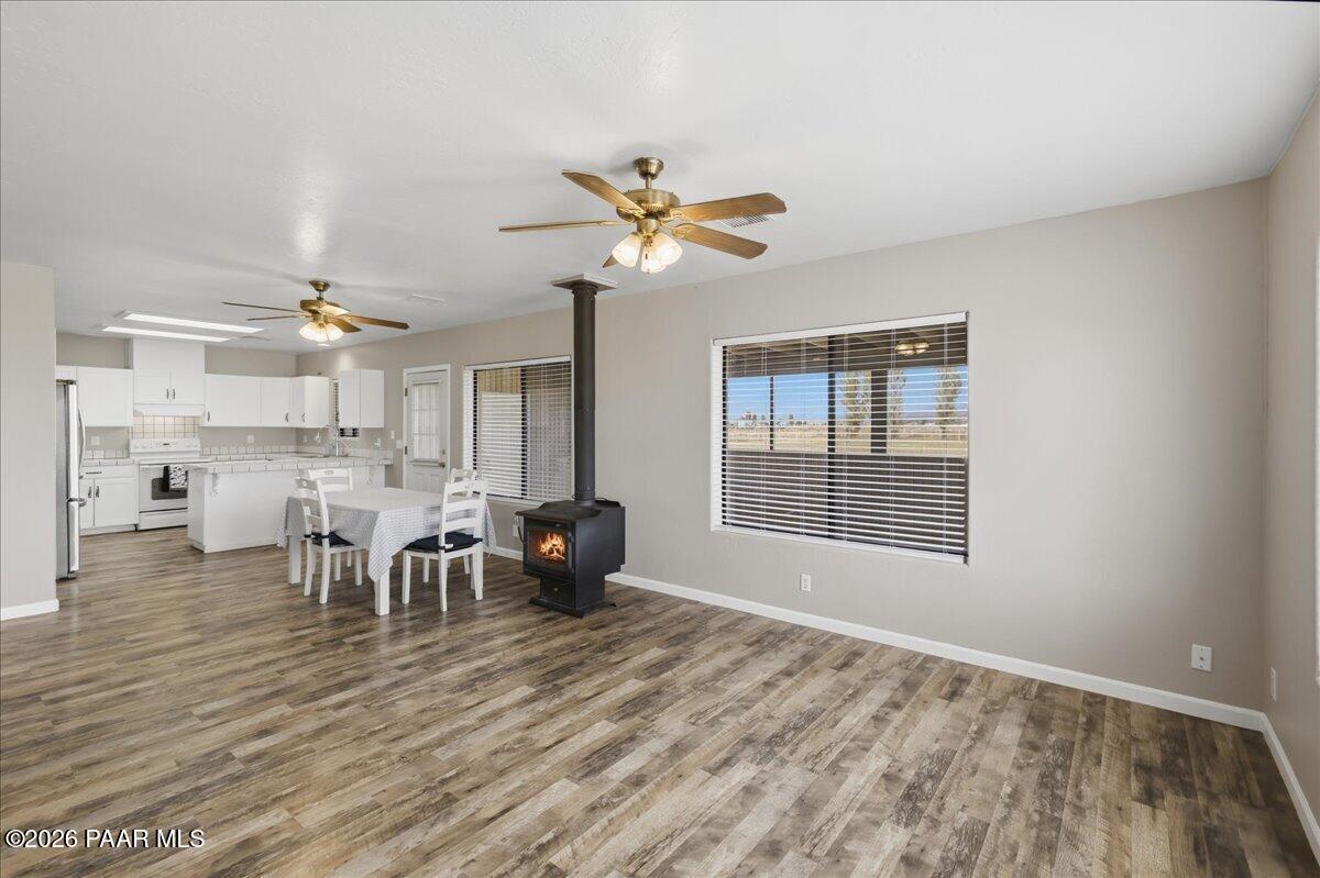 4500 W Robbie Lane