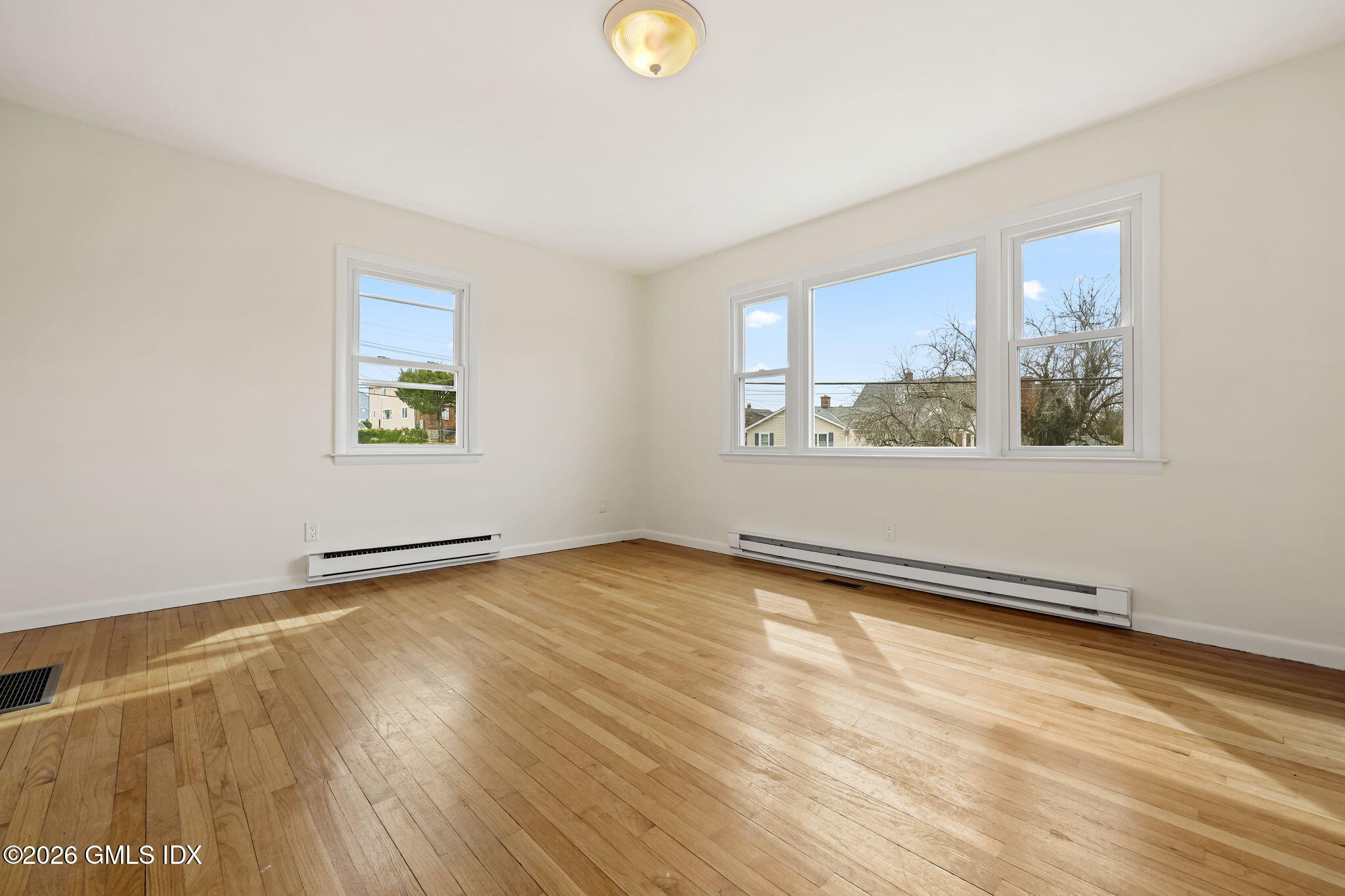 2 Grange Street 1