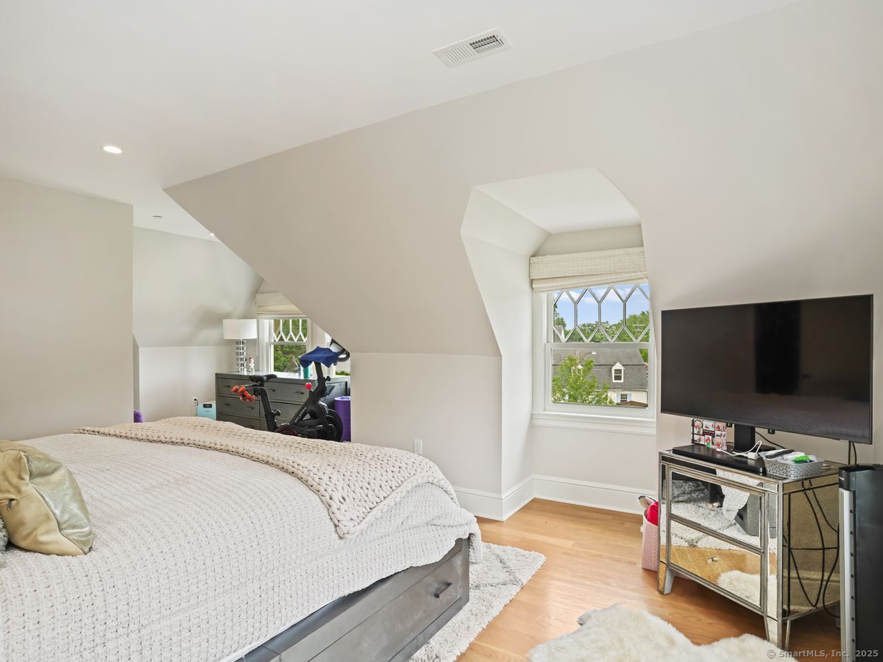 165 Shore Road F