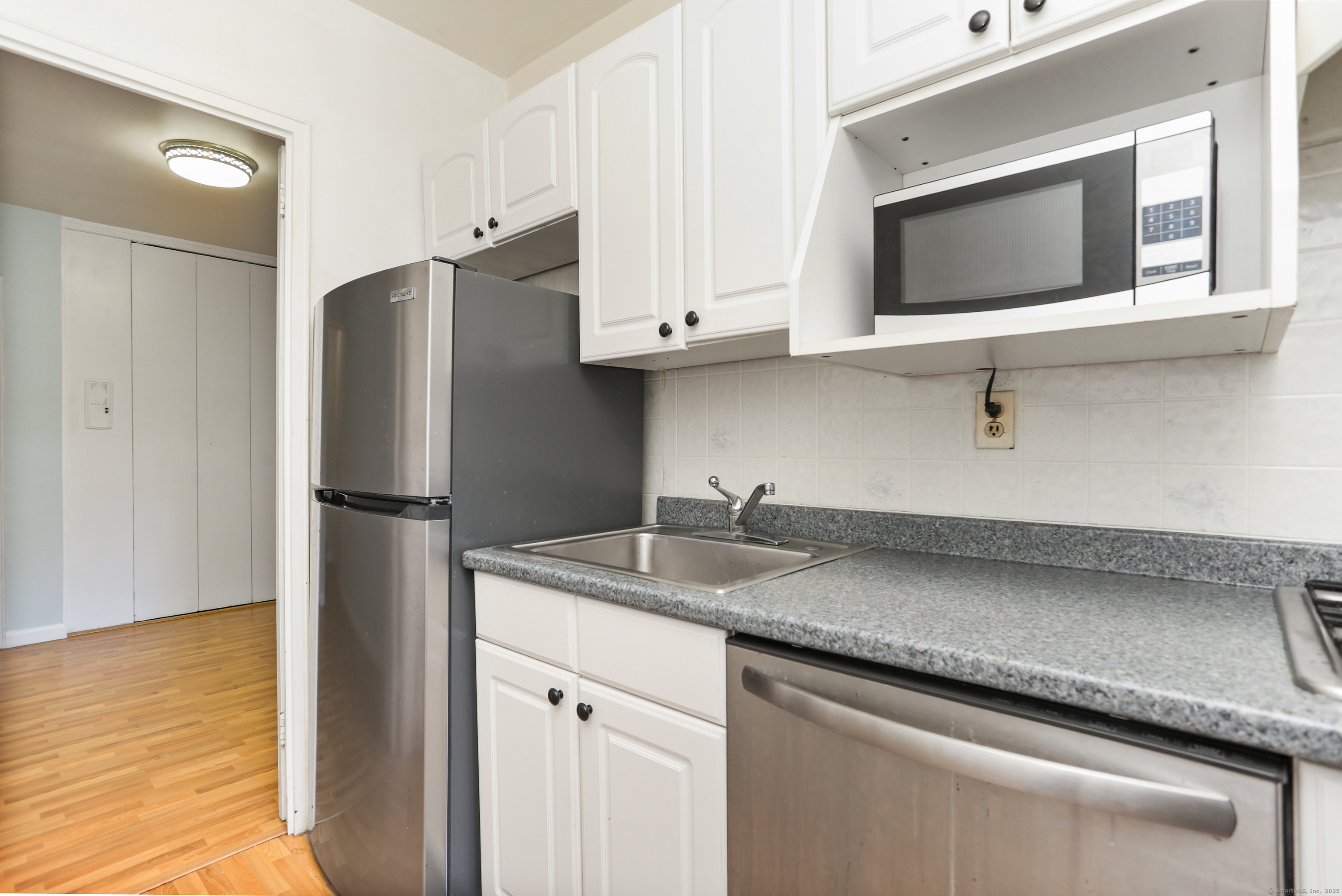 444 Bedford Street APT 2B