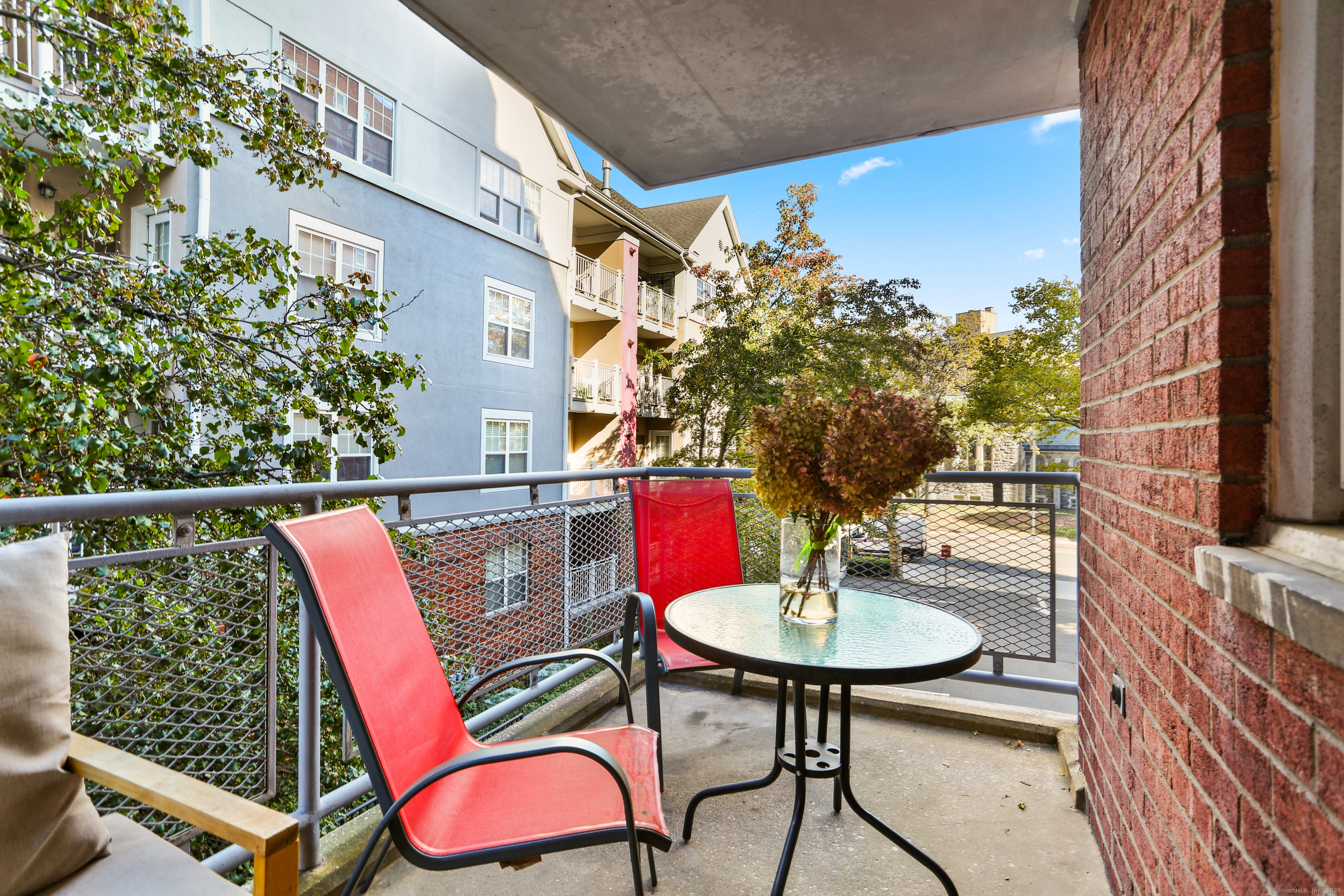 444 Bedford Street APT 2B
