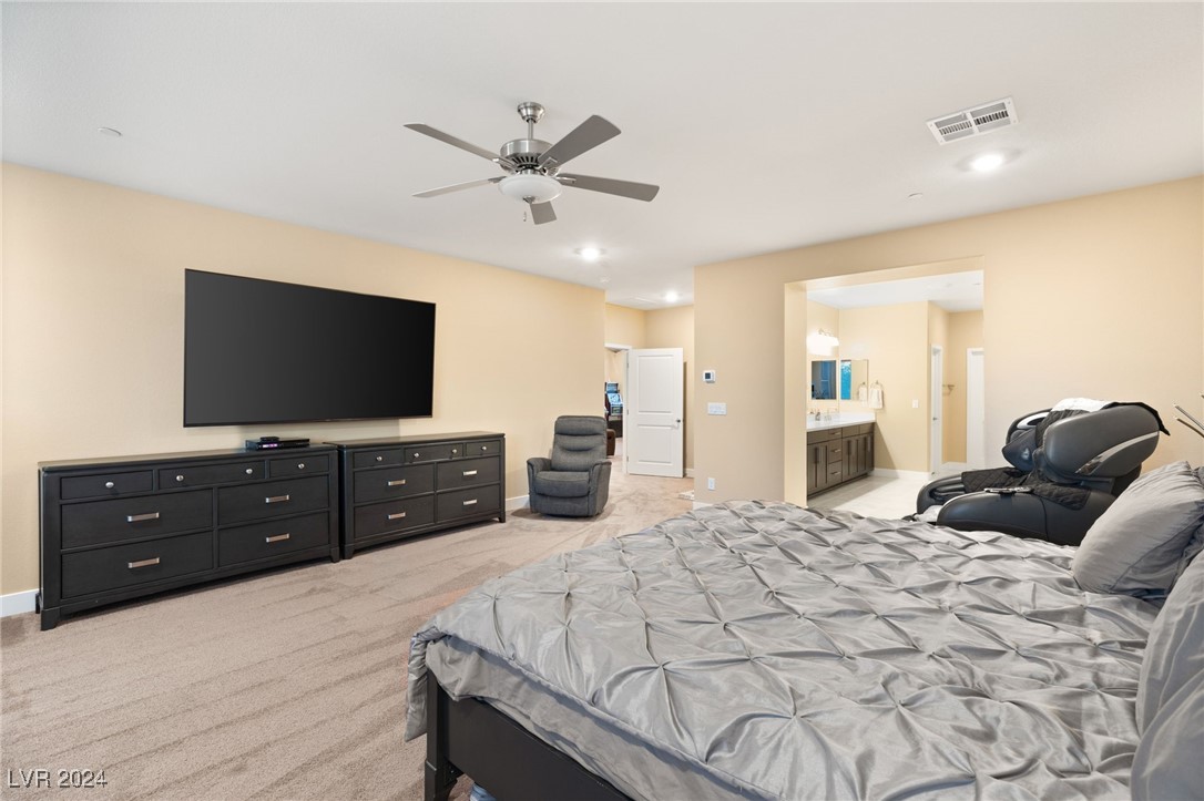 10374 Grapevine Hill Avenue