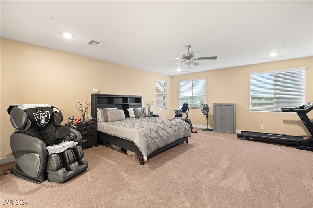 10374 Grapevine Hill Avenue