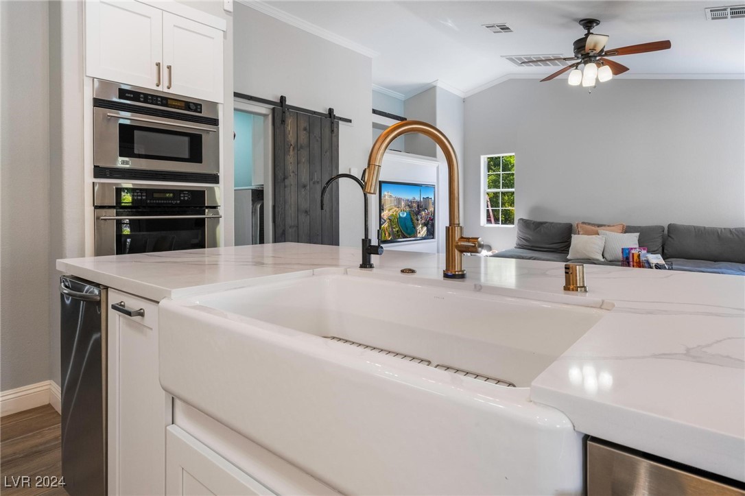 9485 West Red Coach Avenue