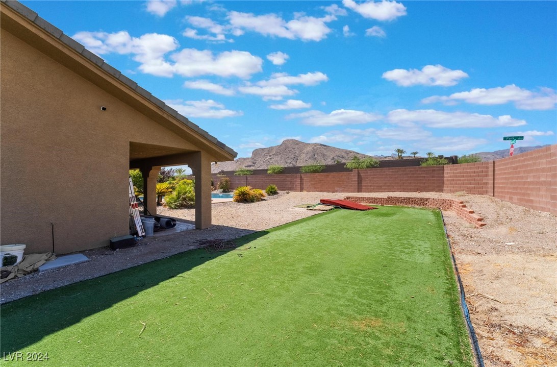 9485 West Red Coach Avenue