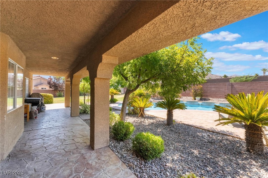 9485 West Red Coach Avenue