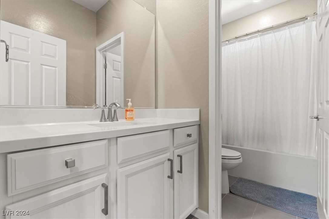 737 Foreign Reef Way