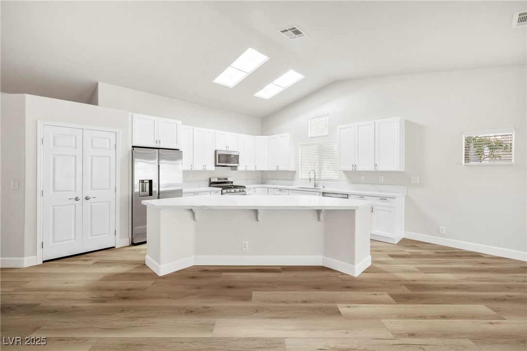 10616 Englewood Cliffs Avenue