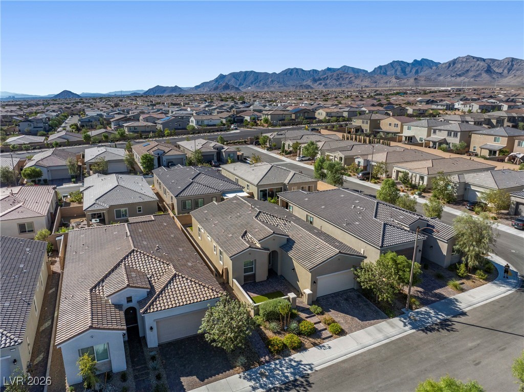 10245 Misty Step Avenue