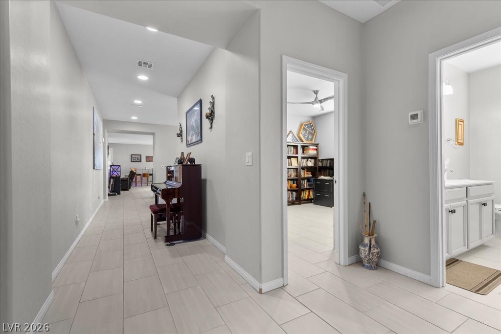 10165 Ferton Lake Avenue