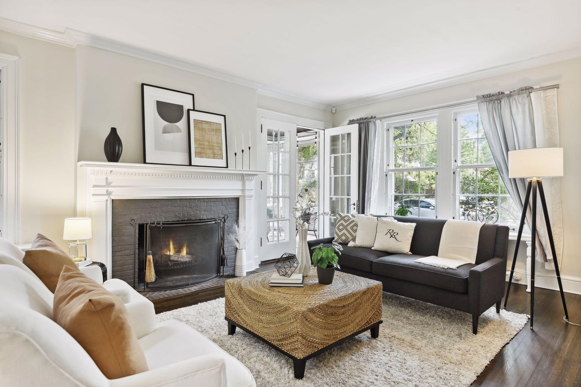 2211 Saint Clair Avenue