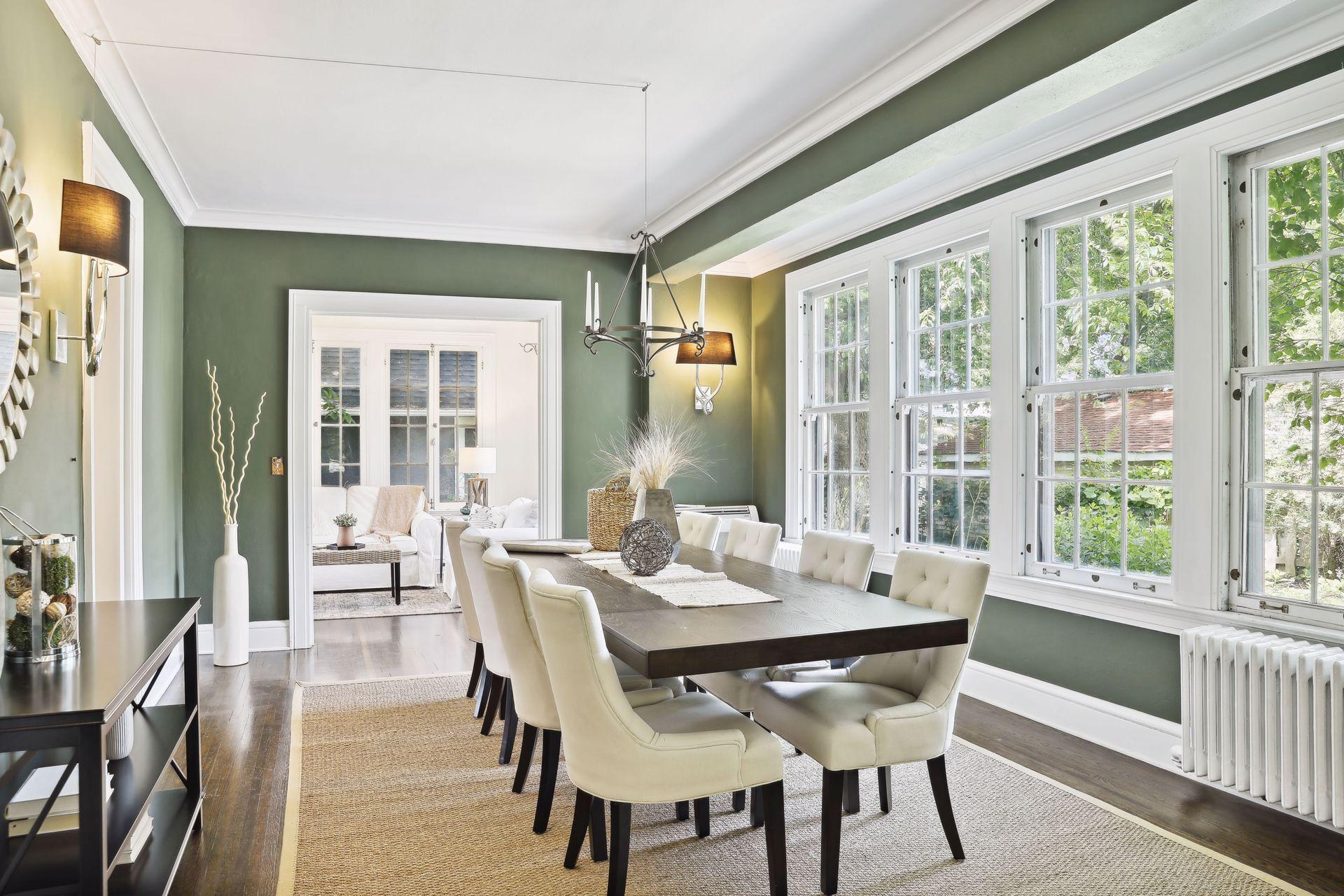 2211 Saint Clair Avenue